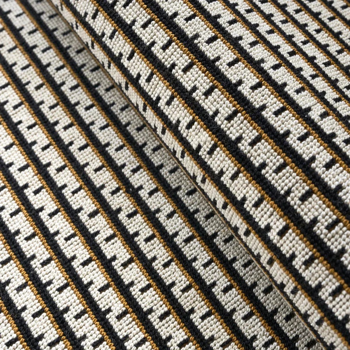 STRUKTUR ÉPINGLÉ Fabric – MOONSTONE | Schumacher | Wallpaper STRUKTUR ÉPINGLÉ fabric MOONSTONE color by Schumacher