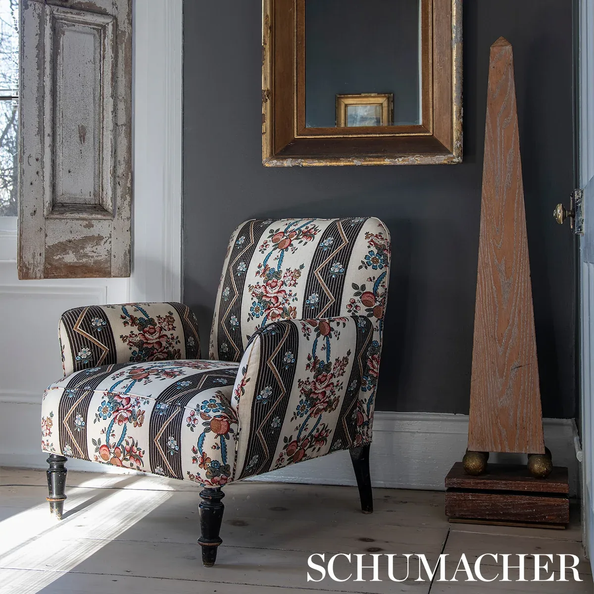 SYLVAIN FLORAL STRIPE Fabric – NOIR | Schumacher | Wallpaper SYLVAIN FLORAL STRIPE fabric NOIR color by Schumacher