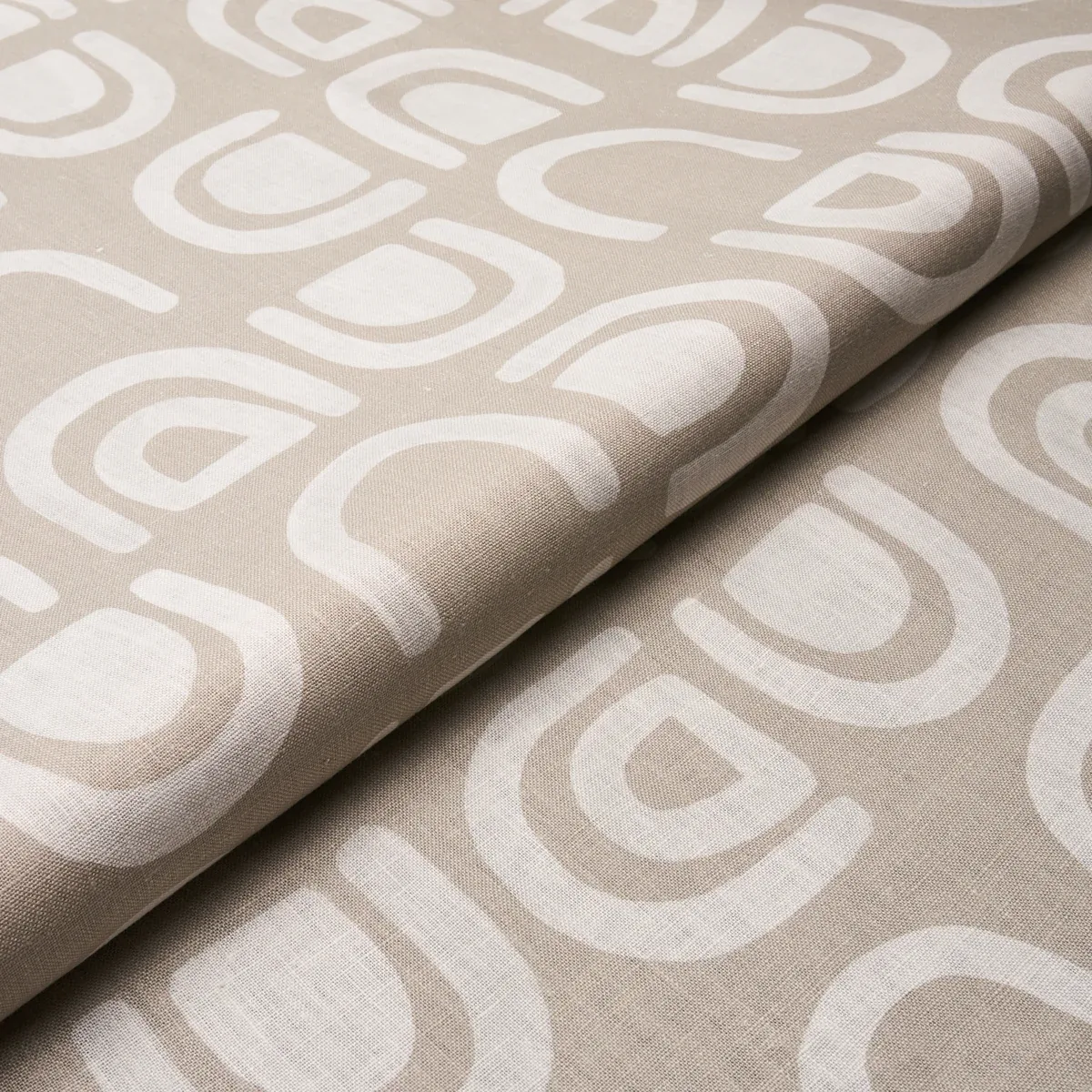THRESHOLD PRINTED LINEN fabric GINGER color by Schumacher