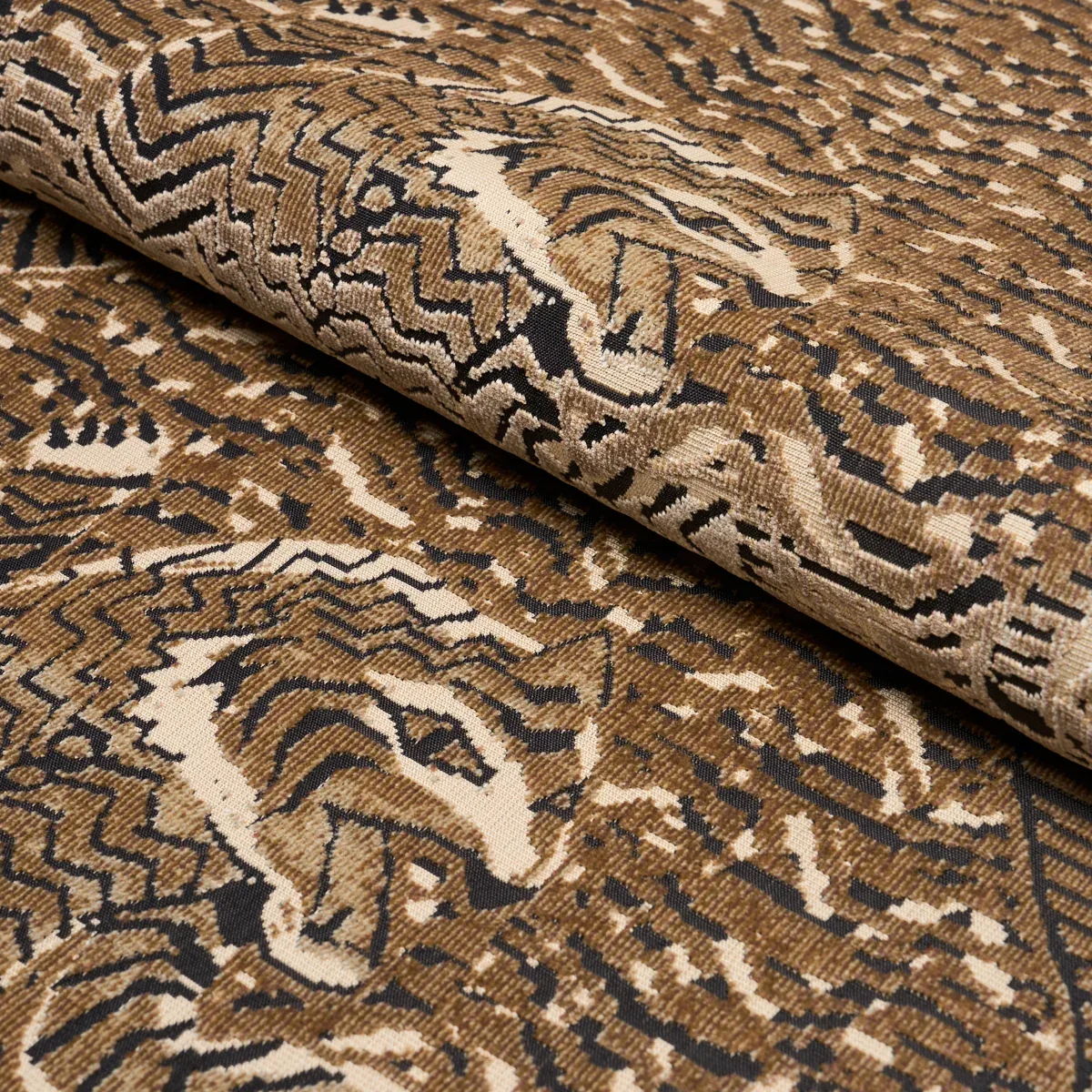 TIGRESS VELVET Fabric – CHAMPAGNE | Schumacher | Wallpaper T TIGRESS VELVET fabric CHAMPAGNE color by Schumacher