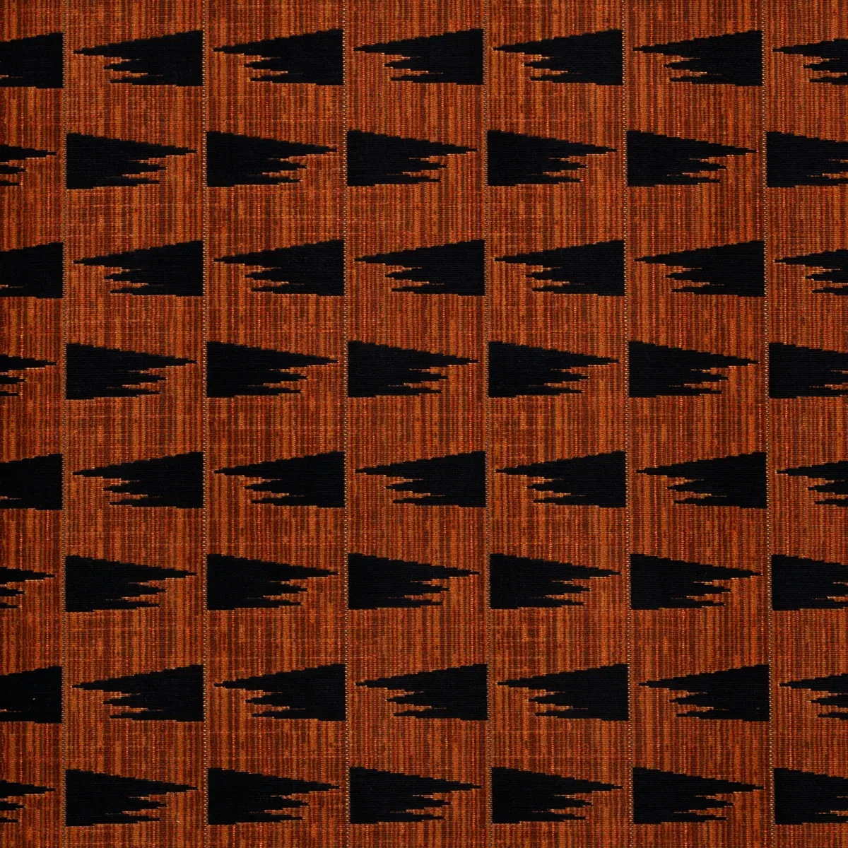 71226 | TUTSI – CINNAMON