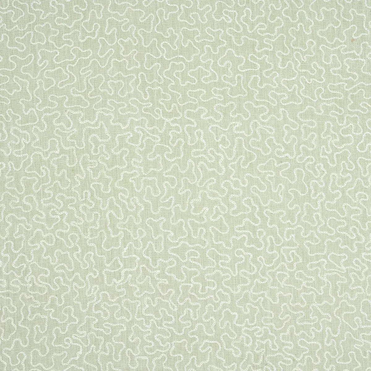 64672 | VERMICELLI EMBROIDERY – MING