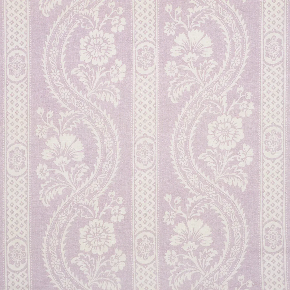 176952 | VERSAILLES – LAVENDER