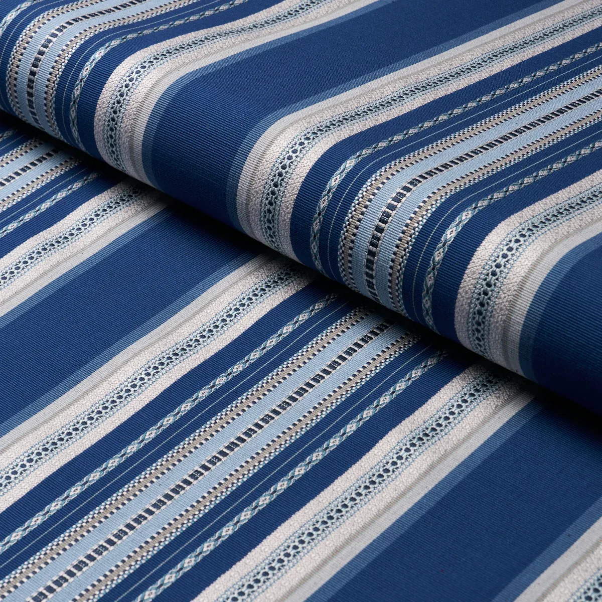 3322024 | WELLINGTON STRIPE – BLUE