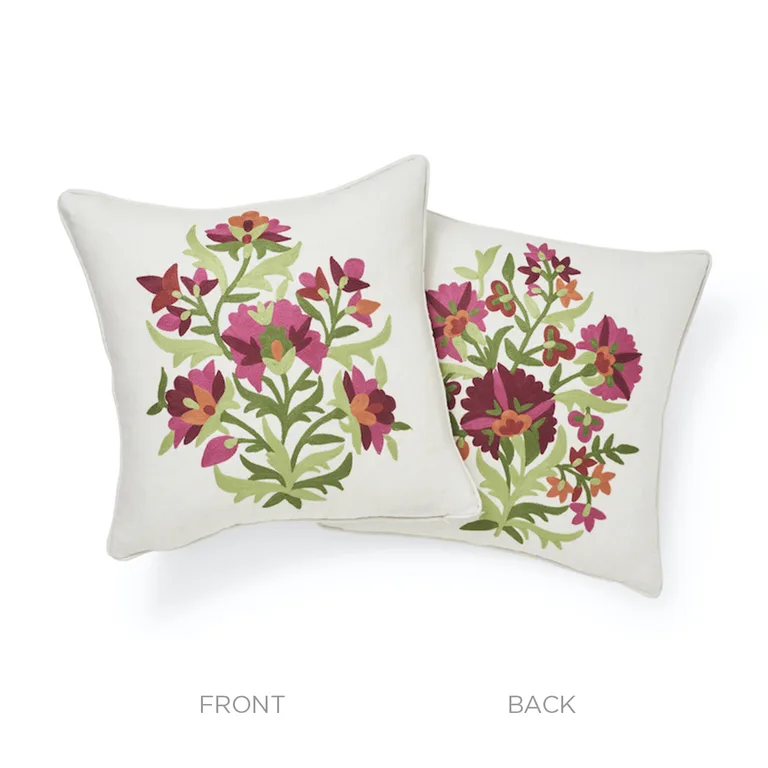Schumacher Antalya Medallian Pillow Pair in Garnet (SO7574104)
