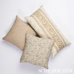 Schumacher Daisy I/O Pillow in Neutral (SO18071204)