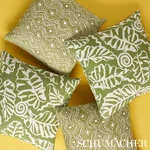 SO18199006 | Del Mar I/O Pillow - Verde Schumacher Del Mar I/O Pillow in Verde (SO18199006)