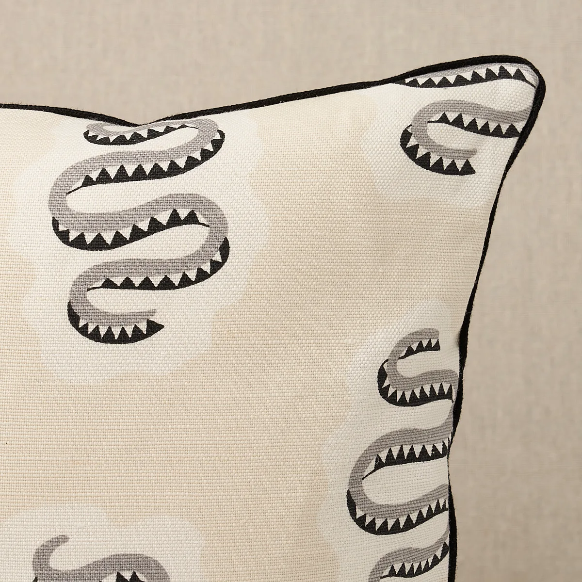 Schumacher Elsa Pillow in Sandstone (SO18086115)