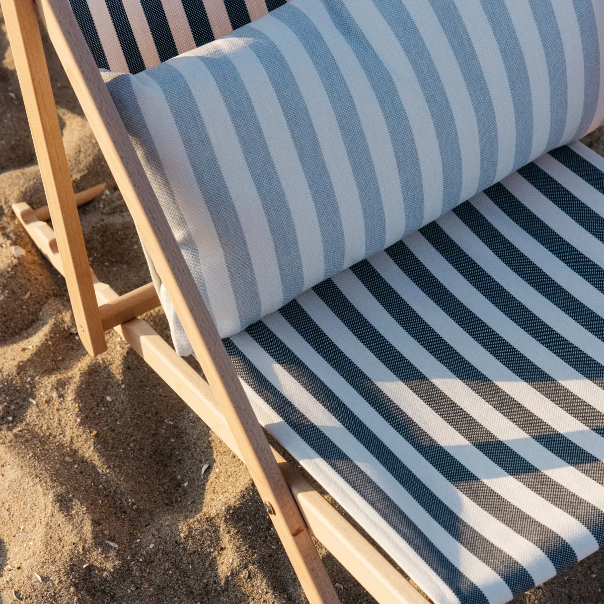 SO0002018 | Even Stripe I/O Pillow - Sky Schumacher Even Stripe I/O Pillow in Sky (SO0002018)