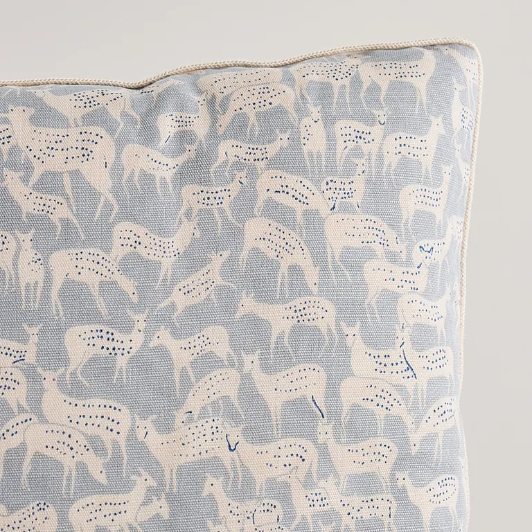 Schumacher Fauna Pillow in Slate Blue (SO17772403)