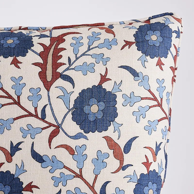 Schumacher Floralia Pillow in Parchment (SO17995206)