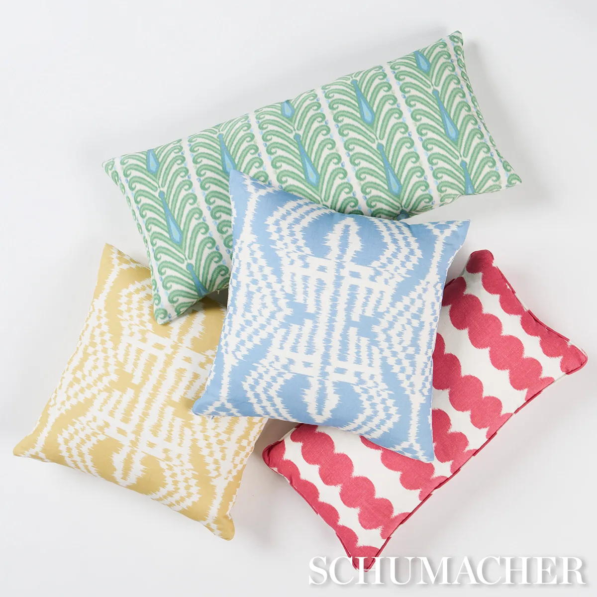 SO17625518 | Full Circle Pillow - Fuschia Schumacher Full Circle Pillow in Fuschia (SO17625518)