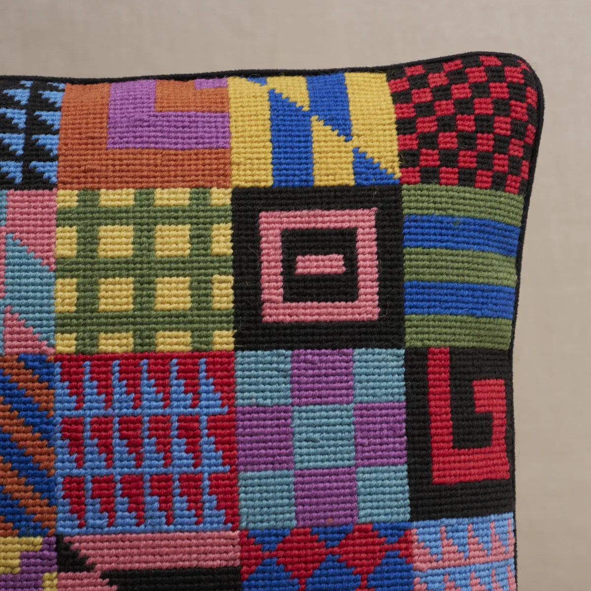 SO0002703 | Graphic Blocks Needlepoint Pillow - Multi Schumacher Graphic Blocks Needlepoint Pillow in Multi (SO0002703)