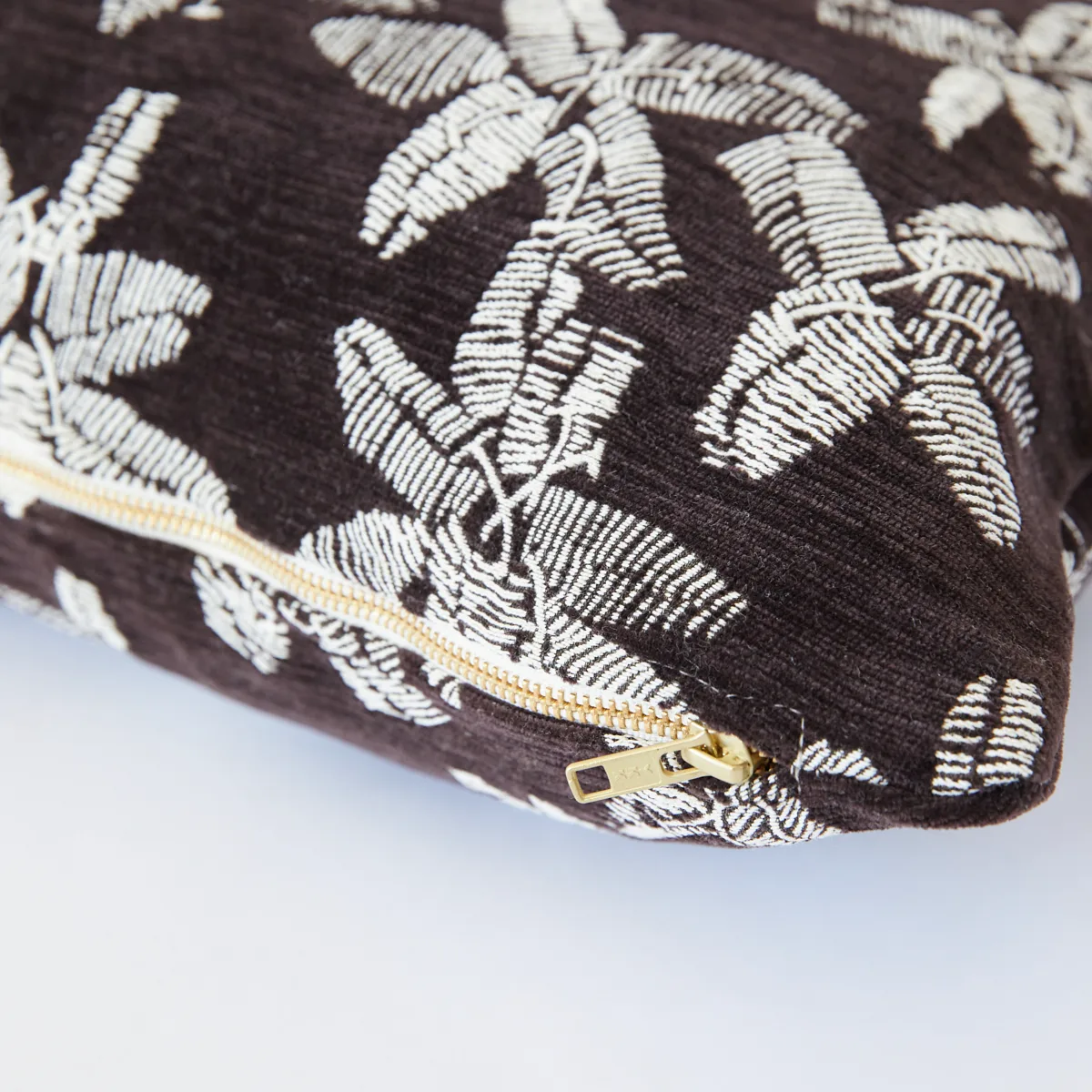 Schumacher Hibiscus Pillow in Plum (SO0002118)