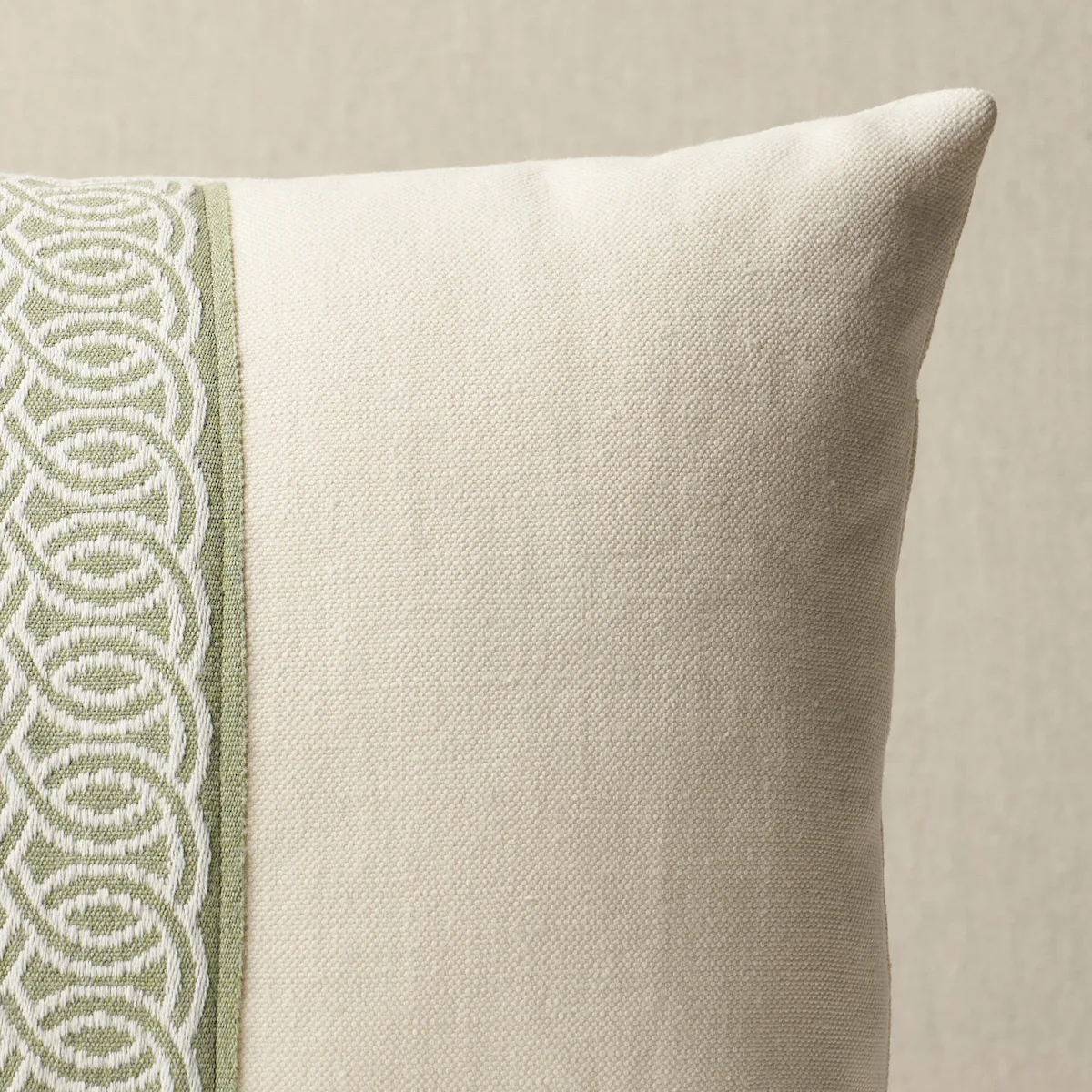 SO8354112 | Infinito I/O Pillow - Sage Schumacher Infinito I/O Pillow in Sage (SO8354112)