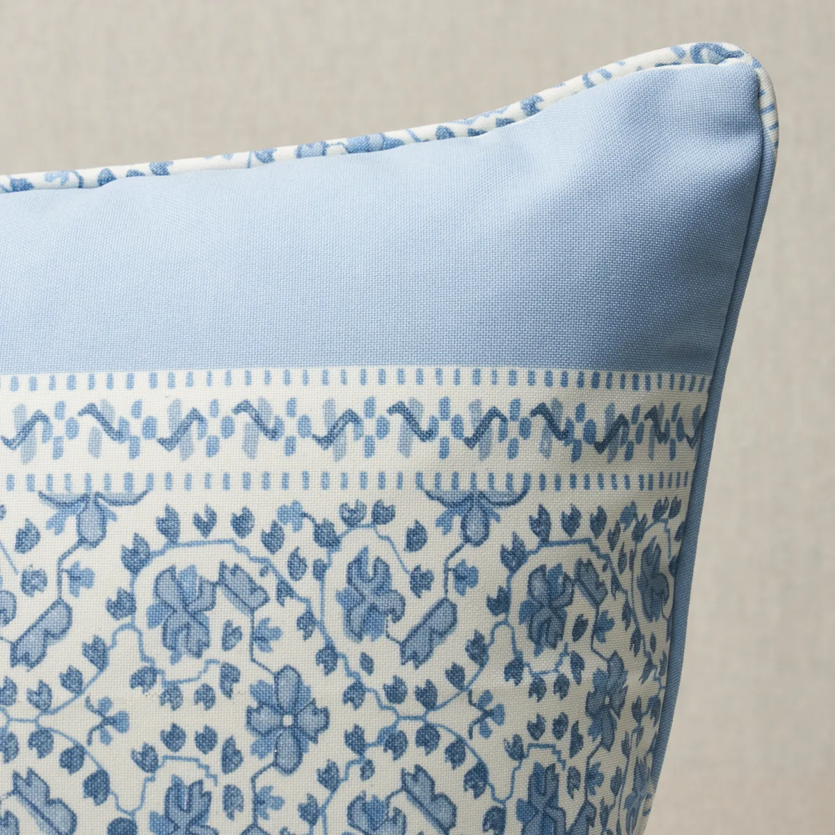 Schumacher Jasmine I/O Pillow in Indigo (SO18074018)