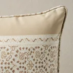 SO18074218 | Jasmine I/O Pillow - Neutral Schumacher Jasmine I/O Pillow in Neutral (SO18074218)
