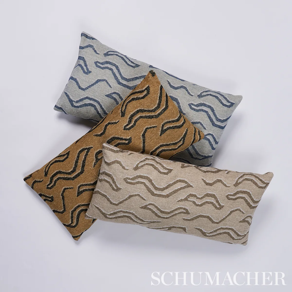 SO8068118 | Kata Pillow - Light Neutral Schumacher Kata Pillow in Light Neutral (SO8068118)