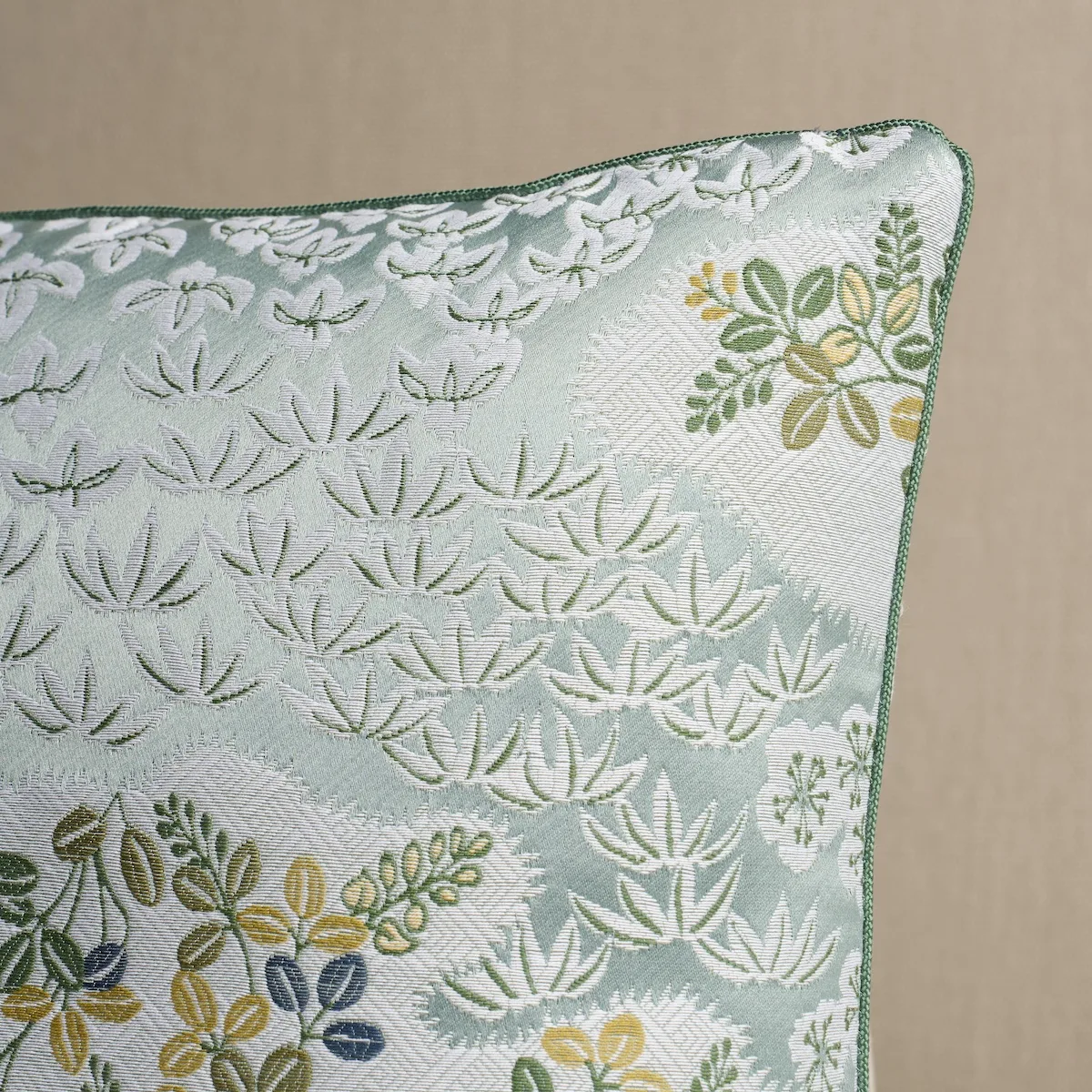 Schumacher Lorene Pillow in Sky (SO8564204)