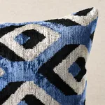 SOV45438 | Mersin Silk Velvet Pillow - Blue & Black Schumacher Mersin Silk Velvet Pillow in Blue & Black (SOV45438)
