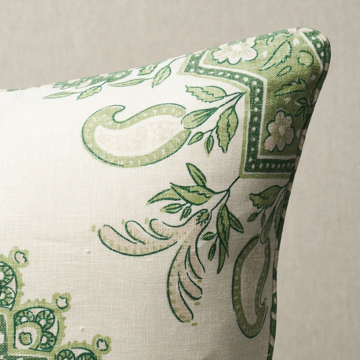 Schumacher Montecito Medallion Pillow in Leaf Green