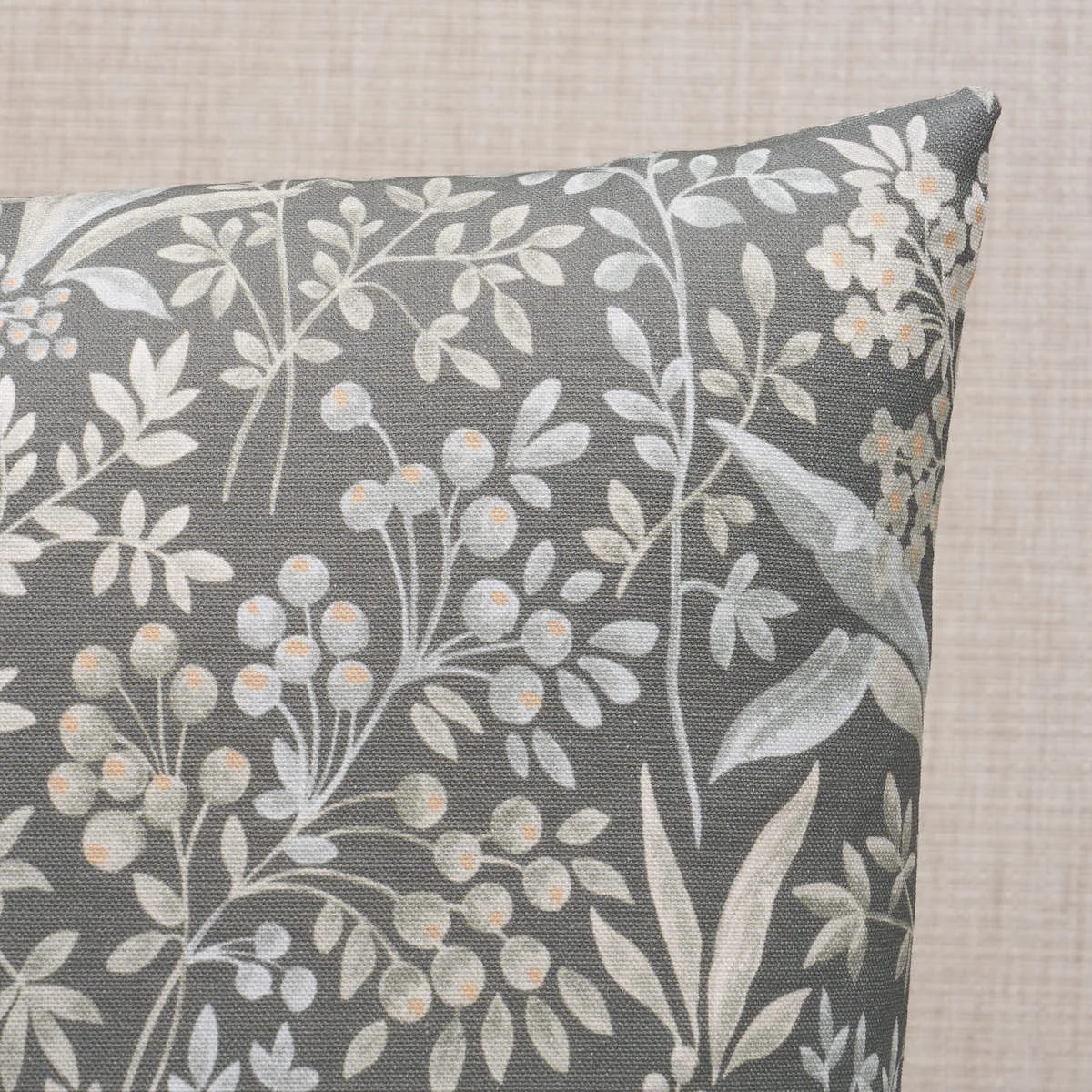 Schumacher Nocturne Pillow in Green (SOC27270105)