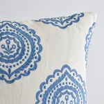 SO7020606 | Olana Embroidery Pillow - Blue& White Schumacher Olana Embroidery Pillow in Blue& White (SO7020606)