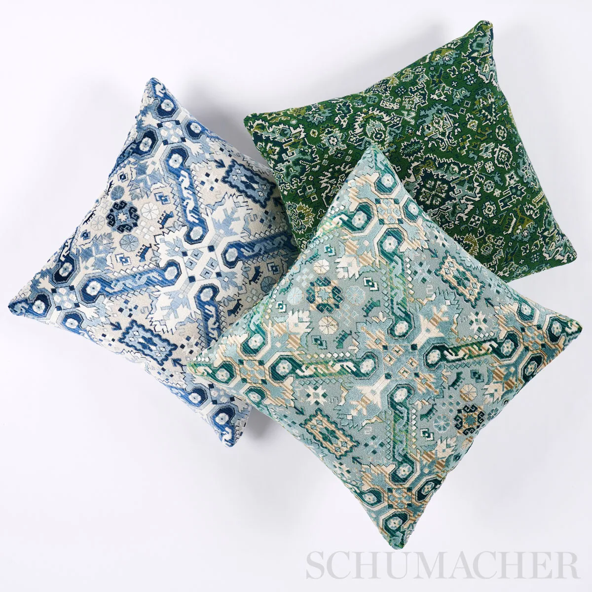 SO8062005 | Pallay Épinglé Pillow - Emerald Schumacher Pallay Épinglé Pillow in Emerald (SO8062005)
