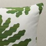SO7918104 | Palma Sola I/O Pillow - Green Schumacher Palma Sola I/O Pillow in Green (SO7918104)