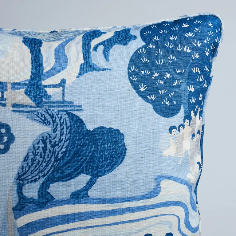 Schumacher Pearl River Pillow in Blues (SO17306506)