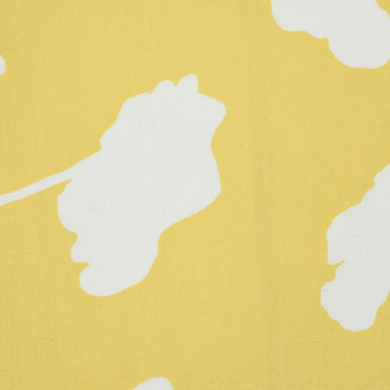 SO17854005 | Pennick Chintz Pillow - Yellow Schumacher Pennick Chintz Pillow in Yellow (SO17854005)