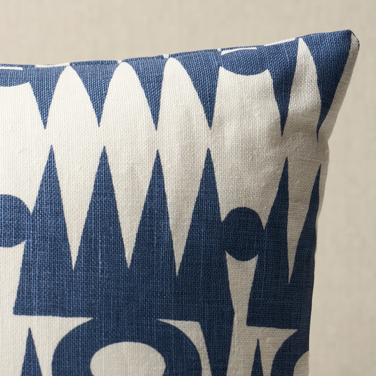 Schumacher Ra Pillow in Navy (SO18152018)