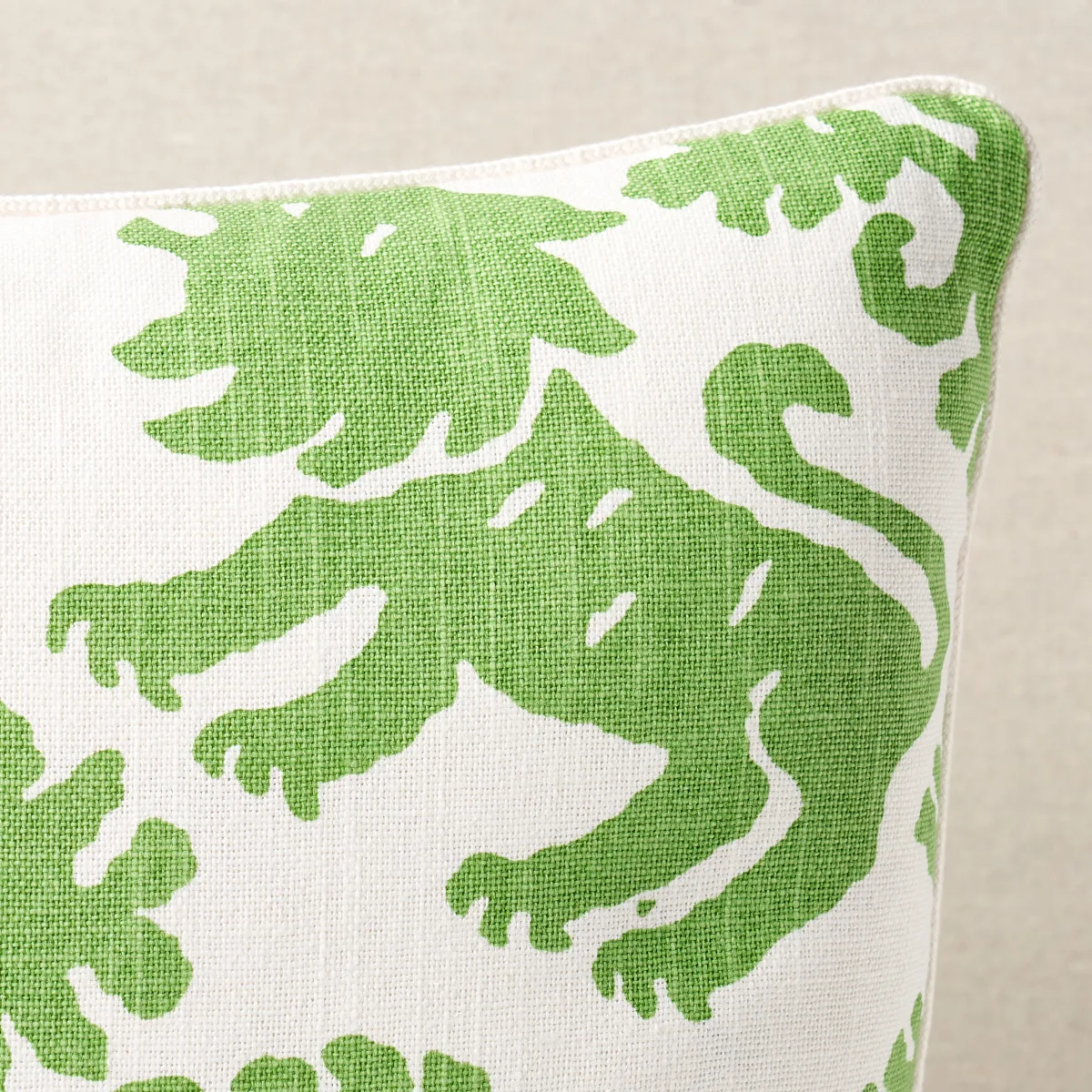 Schumacher Regalia Pillow in Green (SO17730304)
