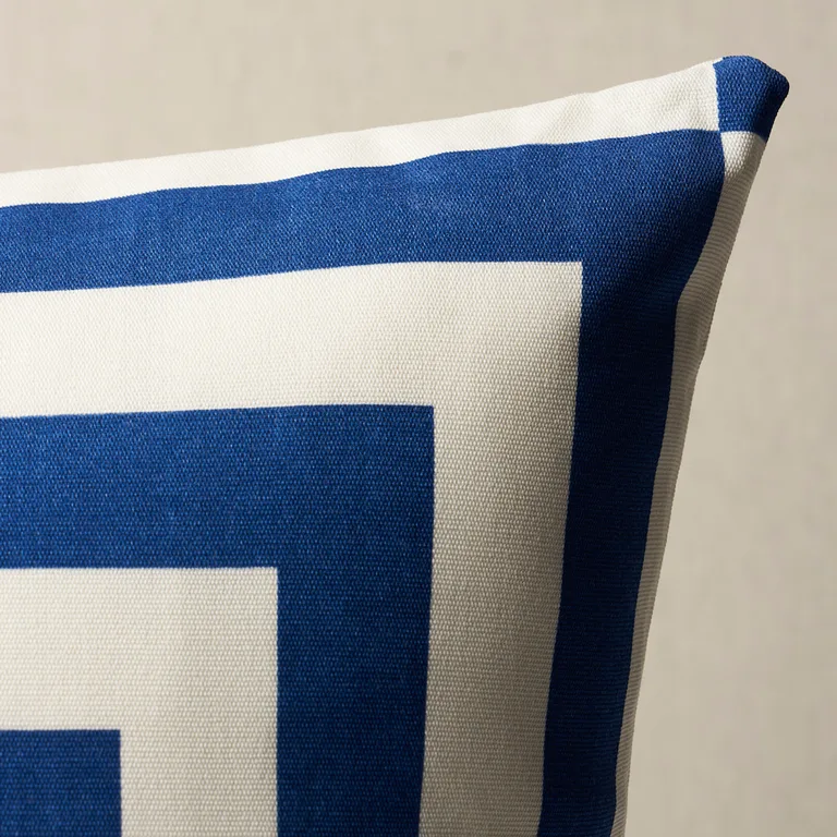 Schumacher Roxbury I/O Pillow in Navy (SO18092005)