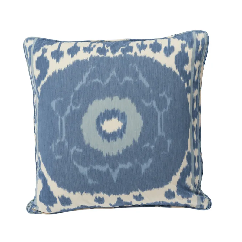 Schumacher Samarkand Ikat Pillow in Porcelain (SO17606205)