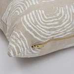 SO0002506 | Squiggles Pillow - White Schumacher Squiggles Pillow in White (SO0002506)