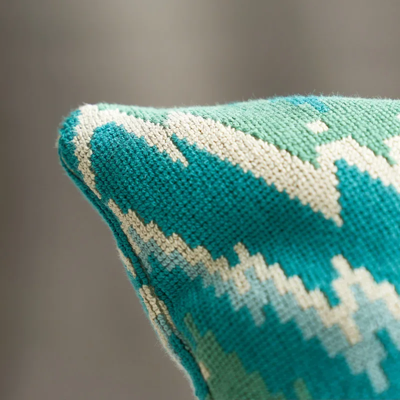 Schumacher Tauride Épinglé Pillow in Peacock (SO7904206)