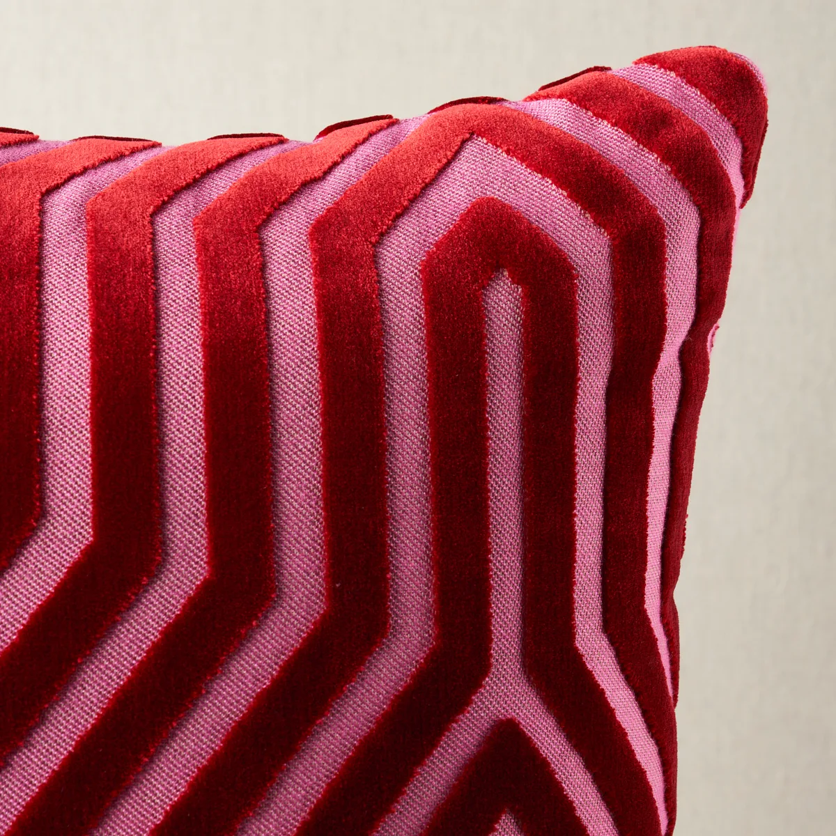 Schumacher Vanderbilt Velvet Pillow in Fuchsia (SO8300105)