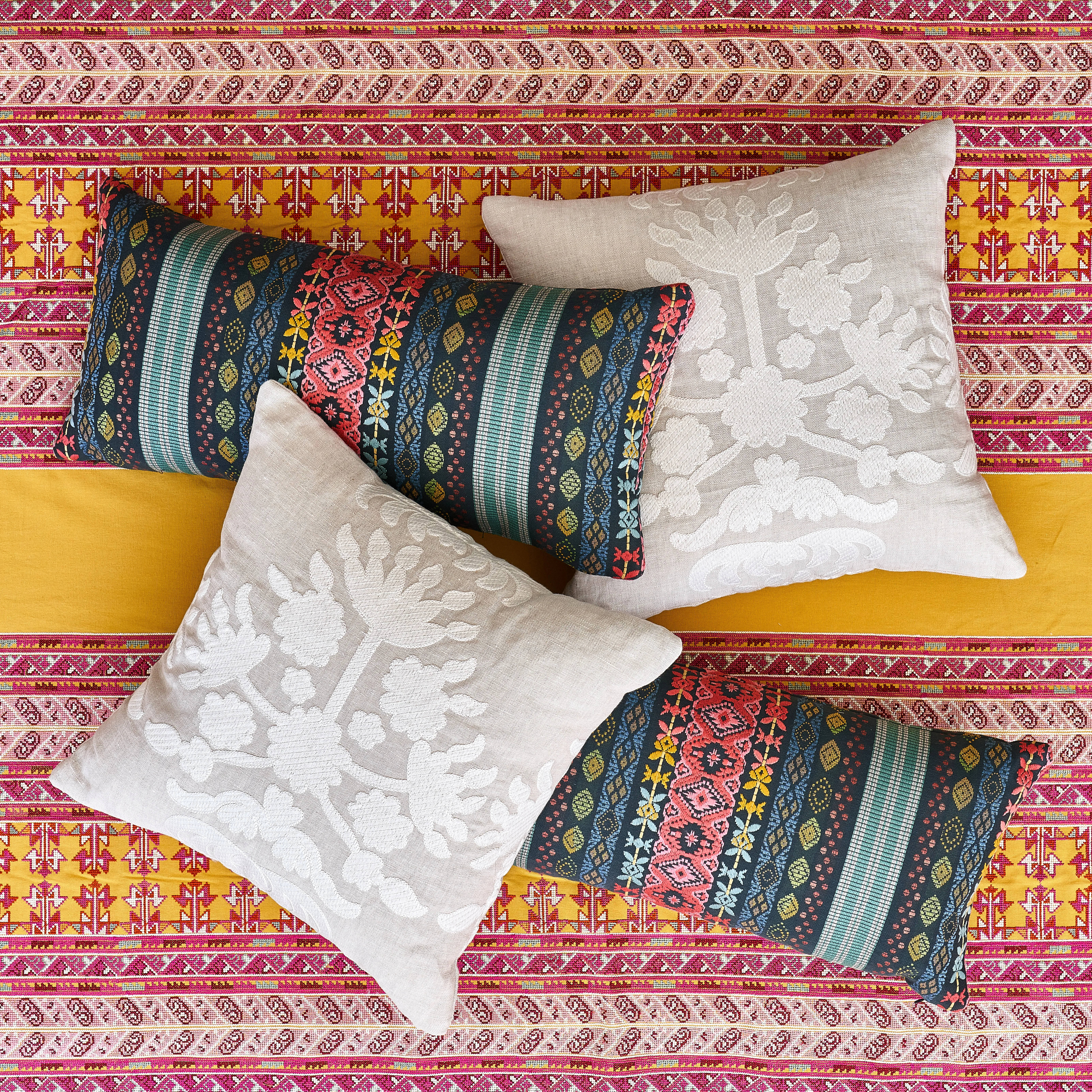 SO7962118 | Vinka Embroidery Pillow - Red & Black Schumacher Vinka Embroidery Pillow in Red & Black (SO7962118)