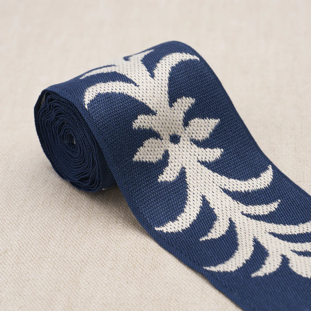 75446 | Acanthus Tape - Admiral Schumacher Acanthus Tape trim in Admiral (75446)