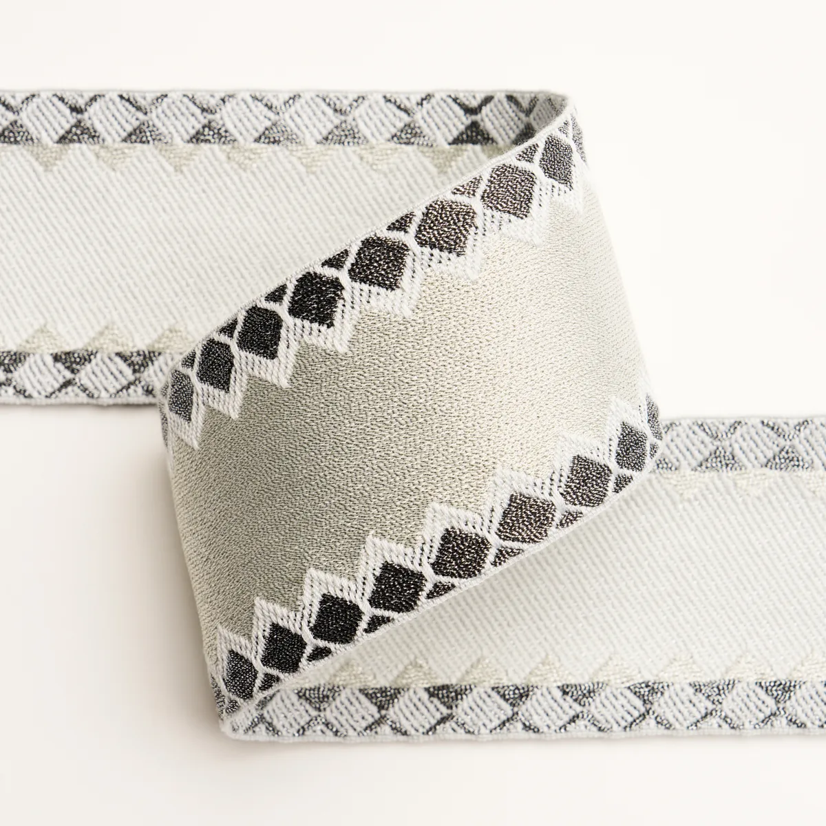 Schumacher Allure Metallic Tape trim in Silver (83560)