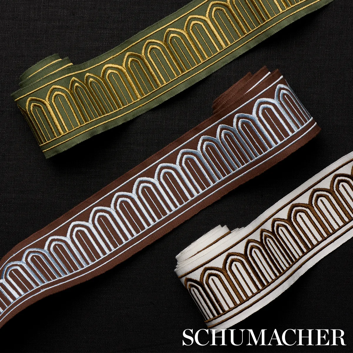81154 | Arches Embroidered Tape Medium - Brown Schumacher Arches Embroidered Tape Medium trim in Brown (81154)
