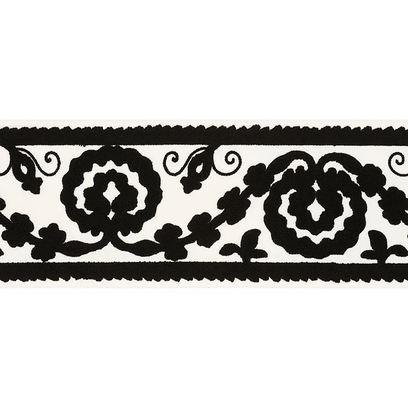 Schumacher Ashbury Tape trim in Black (70595)