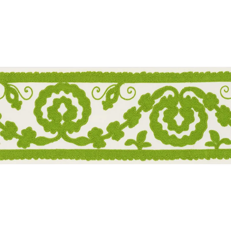 Schumacher Ashbury Tape trim in Leaf (70591)