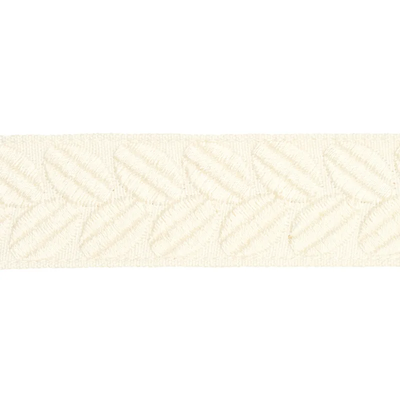 Schumacher Berkeley Tape Narrow trim in Ivory (79911)