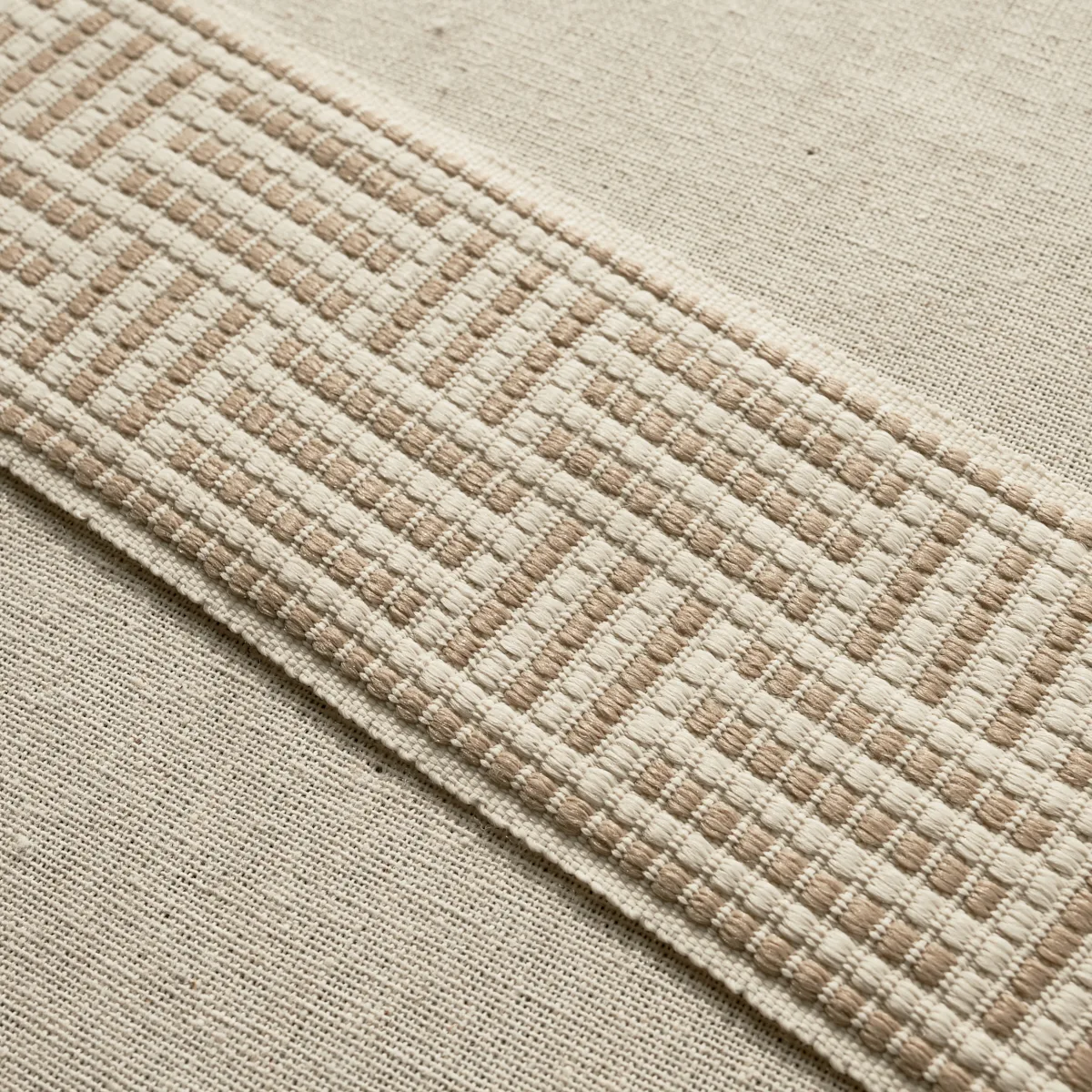 75963 | Brickell Tape Indoor/Outdoor - Neutral Schumacher Brickell Tape Indoor/Outdoor trim in Neutral (75963)