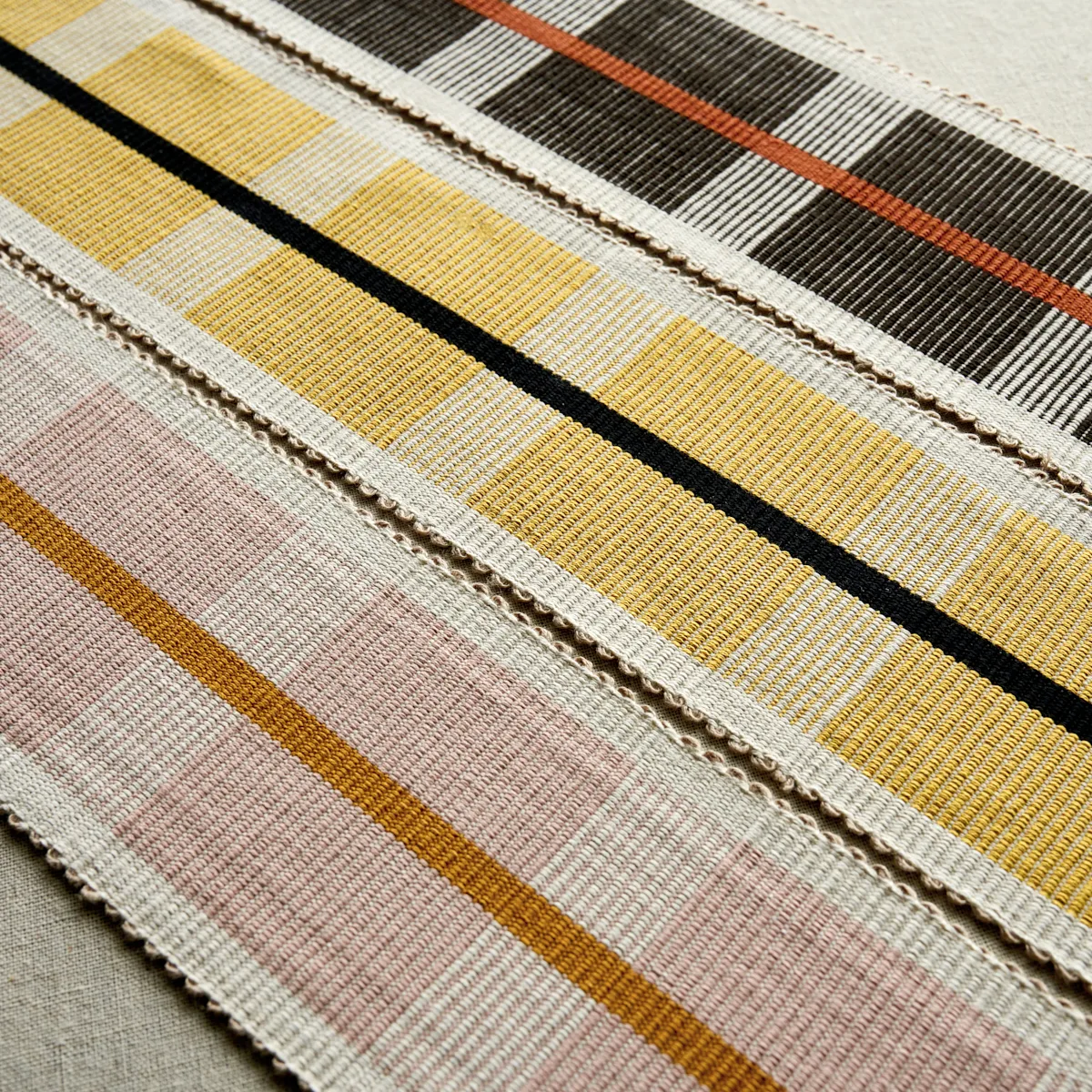 78975 | Calcada Tape Wide - Maize Schumacher Calcada Tape Wide trim in Maize (78975)