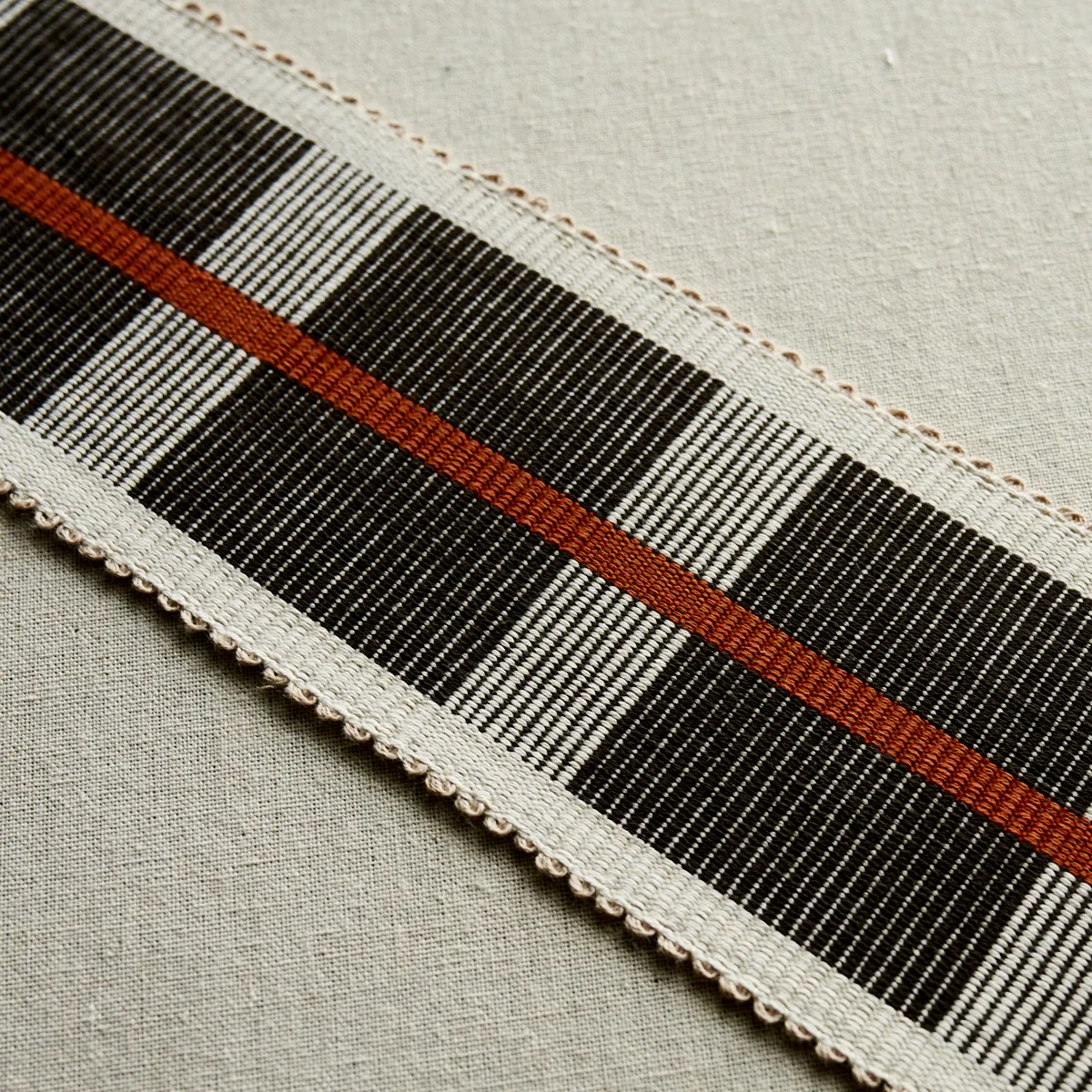 Schumacher Calcada Tape Wide trim in Rust (78974)