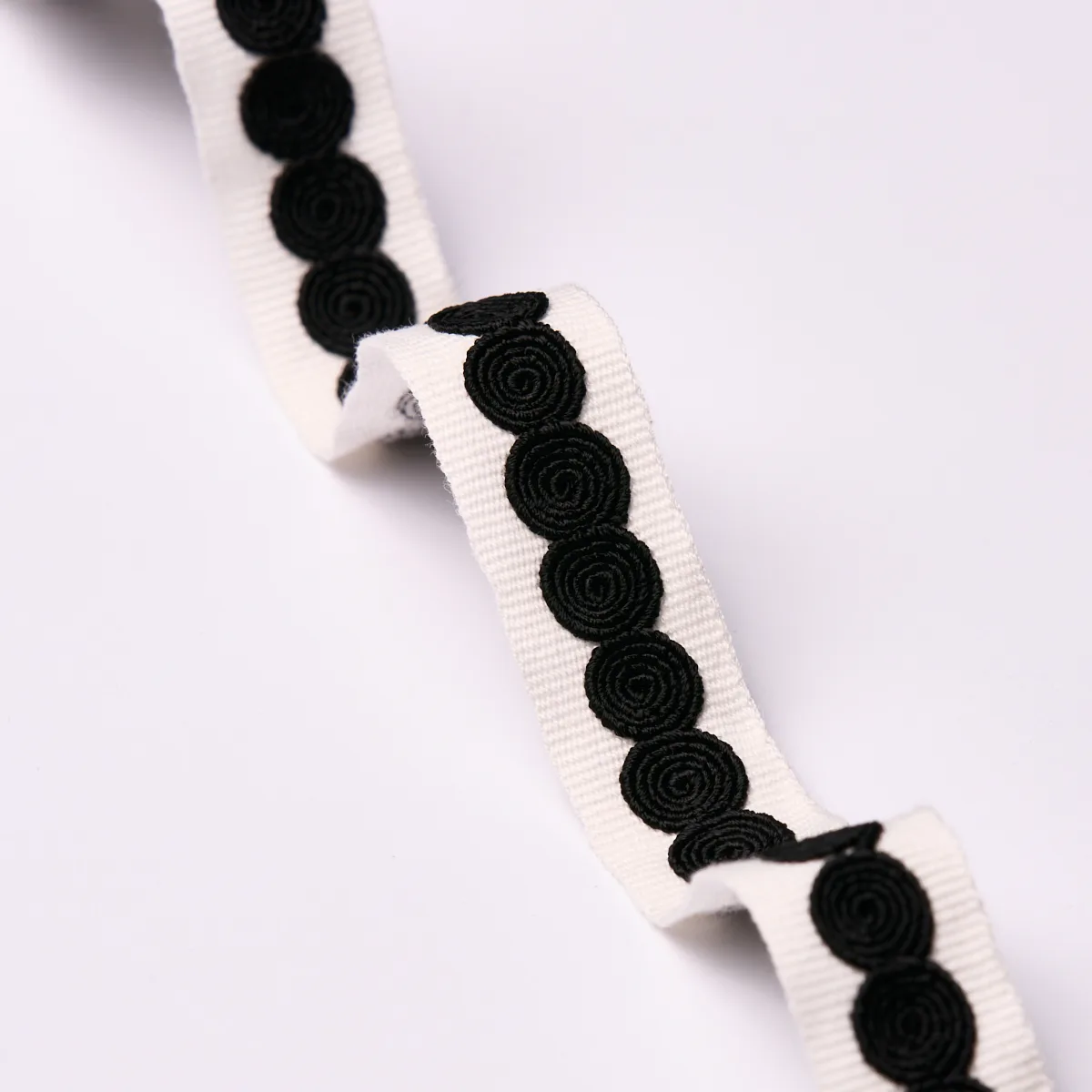83883 | Castille Tape Narrow - Black on Ivory Schumacher Castille Tape Narrow trim in Black on Ivory (83883)