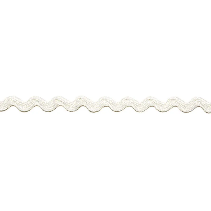 Schumacher Chantal Linen Rickrack trim in Blanc (65460)